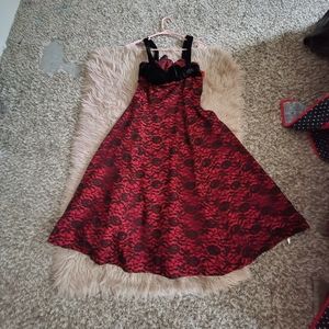 Vintage 1960 cocktail dress. Red and black lace